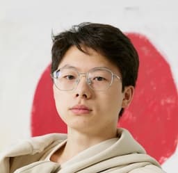 李